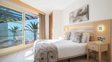 Macdonald Leila Playa Resort