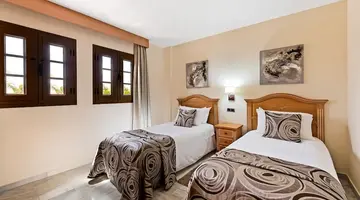 Macdonald Villacana Club Resort