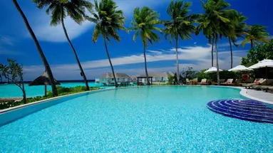 MACHCHAFUSHI ISLAND RESORT & SPA MALDIVES [Ex. CENTARA GRAND ISLAND RESORT & SPA MALDIVES]