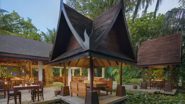 MACHCHAFUSHI ISLAND RESORT & SPA MALDIVES [Ex. CENTARA GRAND ISLAND RESORT & SPA MALDIVES]