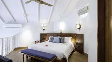 MACHCHAFUSHI ISLAND RESORT & SPA MALDIVES [Ex. CENTARA GRAND ISLAND RESORT & SPA MALDIVES]
