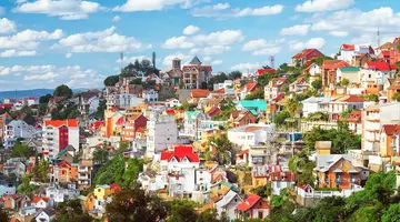 Madagaskar - aleja baobabów i parki narodowe
