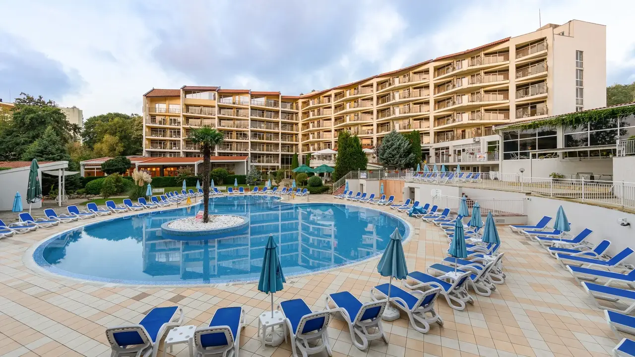 MADARA PARK HOTEL