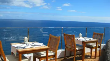 Madeira Regency Cliff