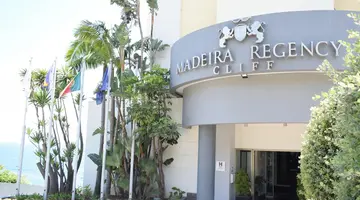 Madeira Regency Cliff