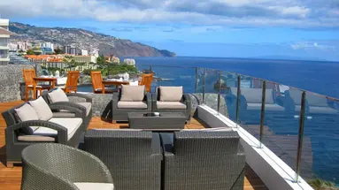 Madeira Regency Cliff