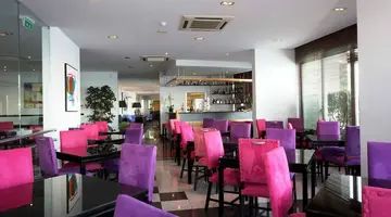 Madeira Regency Cliff