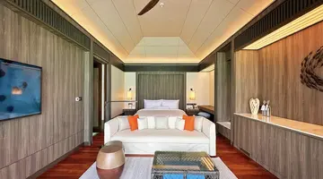 MADIFUSHI PRIVATE ISLAND