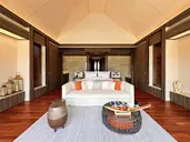 MADIFUSHI PRIVATE ISLAND