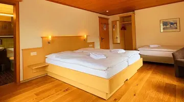 Madrisa Lodge