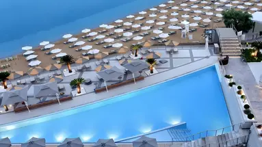 Maestral Resort and Casino