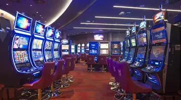 Maestral Resort and Casino