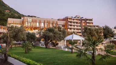 Maestral Resort and Casino