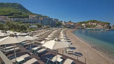 Maestral Resort and Casino