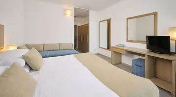 MAGAL MARADISO HOTEL BY AMINESS***