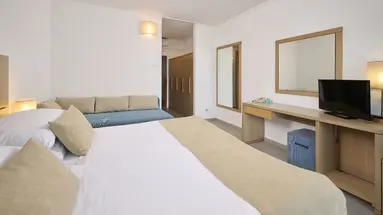 MAGAL MARADISO HOTEL BY AMINESS***
