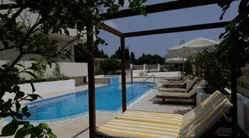 Maggana Residence