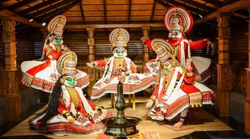 Magia Indii: Bombaj I Zielona Kerala