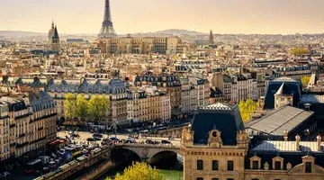 Magia świątecznego Paryża