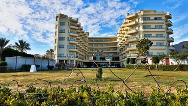 MAGIC BEACH HOTEL