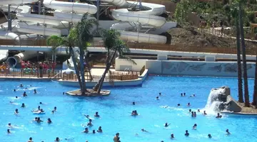 Magic Natura Animal & Waterpark Polynesian Lodge Resort