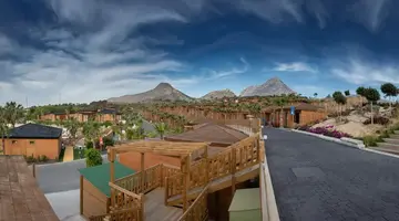Magic Natura Animal & Waterpark Polynesian Lodge Resort