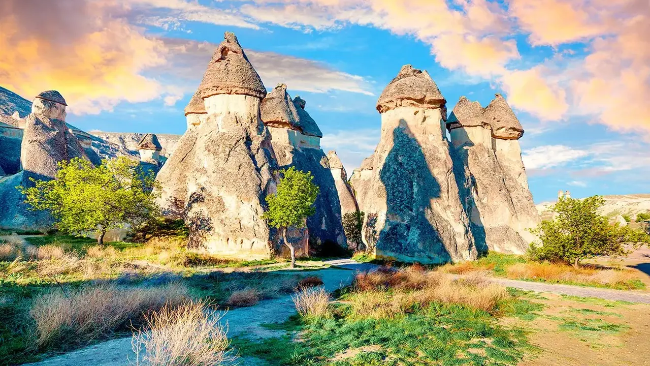 Magiczna Góra Nemrut - zwiedzanie Turcji