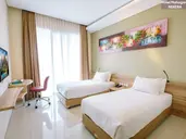 Mahogany Hotel