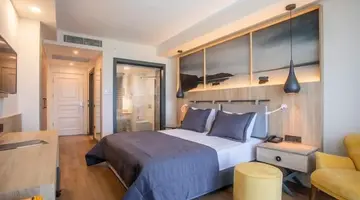 Maia Luxury Beach Hotel & Spa