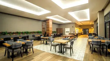 Maia Luxury Beach Hotel & Spa