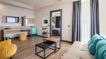 Maia Luxury Beach Hotel & Spa