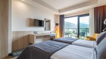 Maia Luxury Beach Hotel & Spa