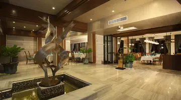 MAIKHAO DREAM VILLA RESORT AND SPA, PHUKET (Centara Boutique Collection)