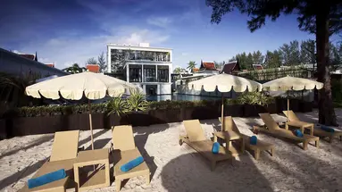 MAIKHAO DREAM VILLA RESORT AND SPA, PHUKET (Centara Boutique Collection)