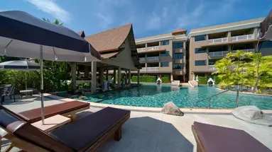 Maikhao Palm Beach Resort
