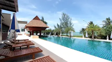 Maikhao Palm Beach Resort
