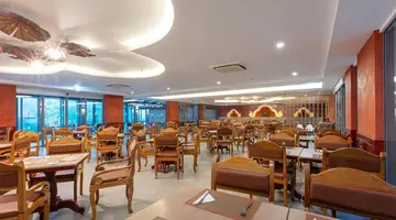 MAIKHAO PALM BEACH RESORT