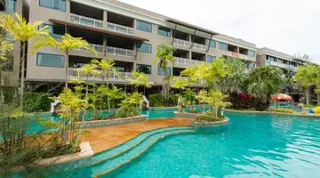 Maikhao Palm Beach Resort