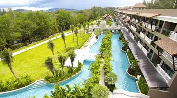 Maikhao Palm Beach Resort