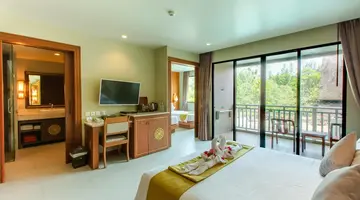 Maikhao Palm Beach Resort