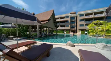 Maikhao Palm Beach Resort