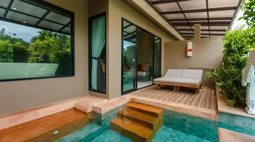 Maikhao Palm Beach Resort