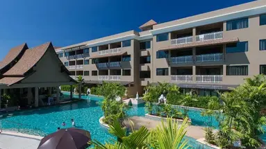 Maikhao Palm Beach Resort