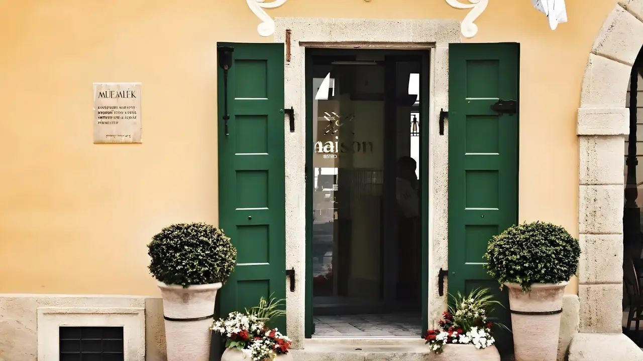 Maison Bistro & Hotel