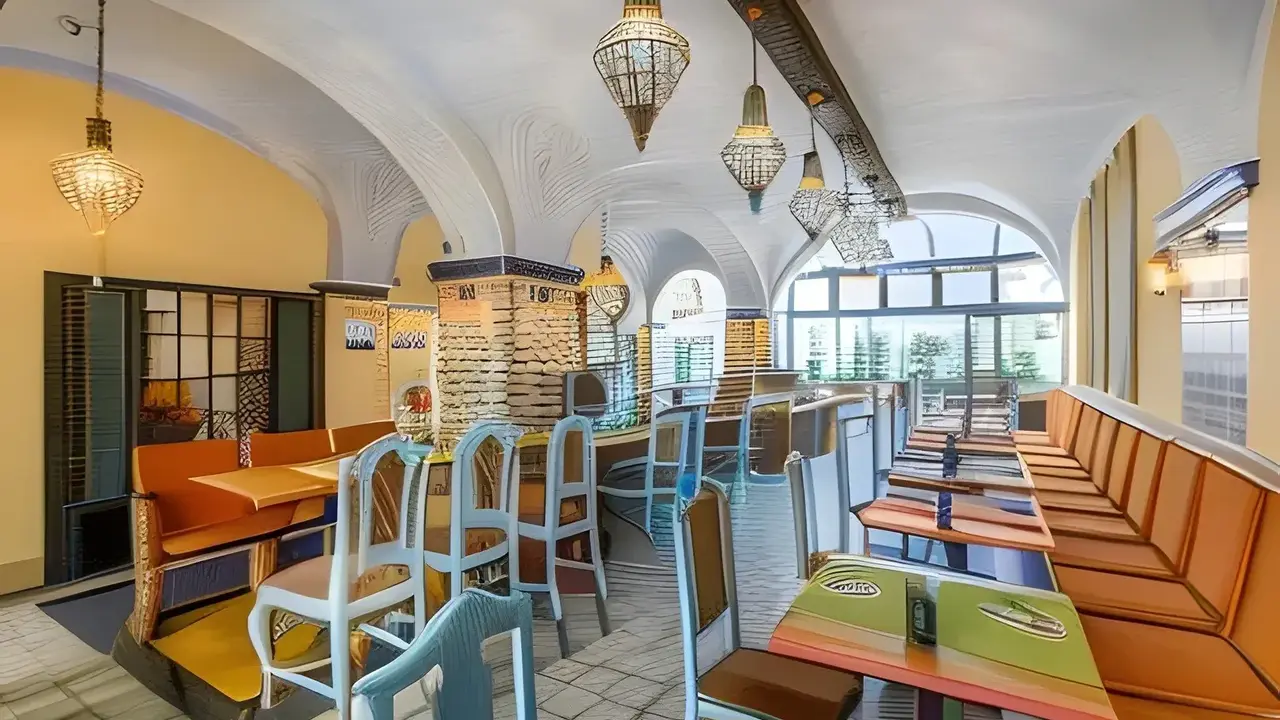 Maison Bistro & Hotel