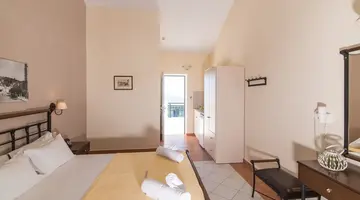 MAISTRALI APARTMENTS
