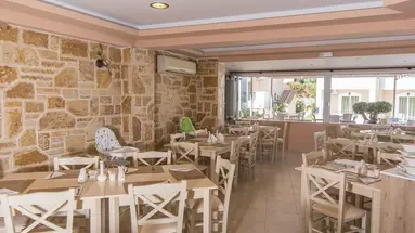 MAISTRALI APARTMENTS