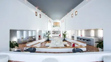 Majestic Hotel