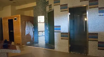 Majestic & Spa