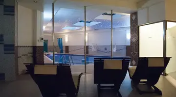 Majestic & Spa